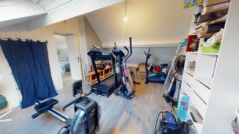 Maison - 160 m² - 8 pièces