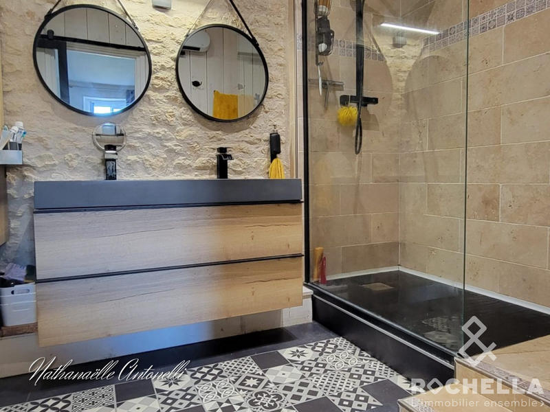 Maison ancienne - 532 m² - 19 pièces