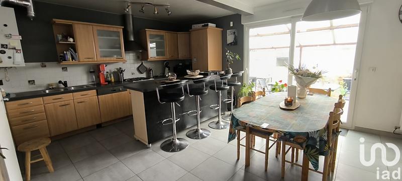 Maison - 90 m² - 4 pièces