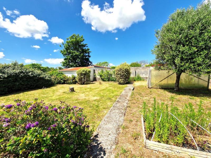 Maison - 98 m² - 4 pièces