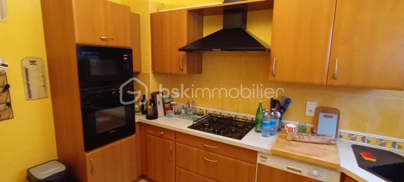 Maison jumelée - 92 m² - 4 pièces