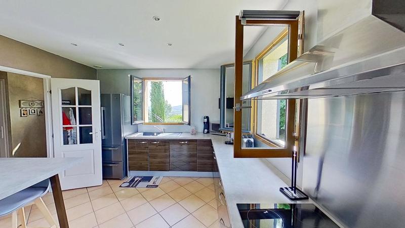 Villa - 120 m² - 5 pièces