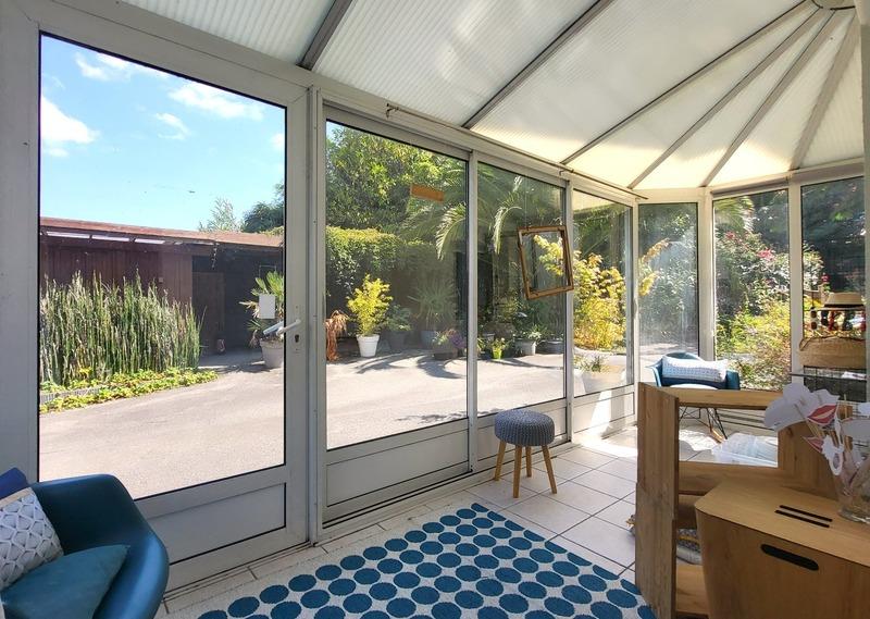 Maison - 203 m² - 7 pièces