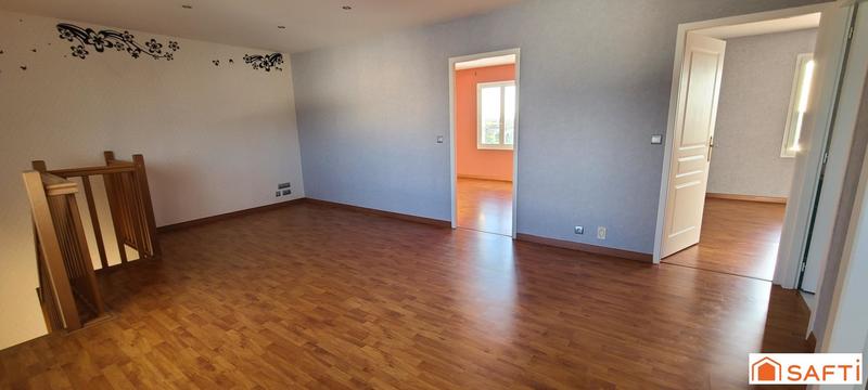 Maison - 260 m² - 7 pièces