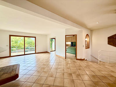 Maison - 148 m² - 7 pièces