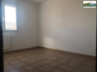 Appartement - 70 m² - 4 pièces