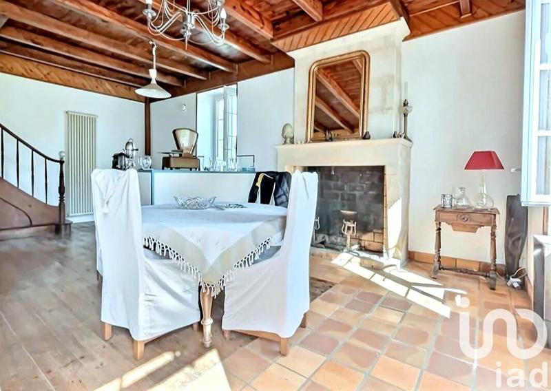 Maison - 140 m² - 5 pièces