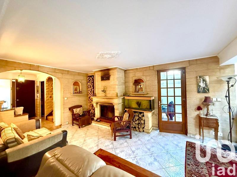 Maison - 140 m² - 7 pièces