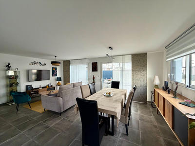 Maison - 98 m² - 5 pièces