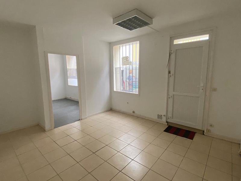 Local commercial - 53 m² - 2 pièces