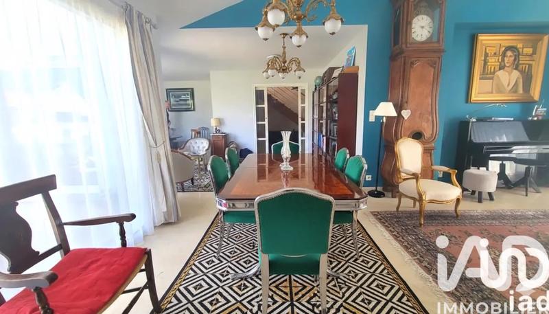 Maison - 190 m² - 7 pièces