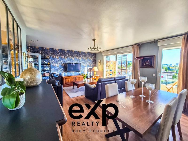 Appartement - 83 m² - 4 pièces