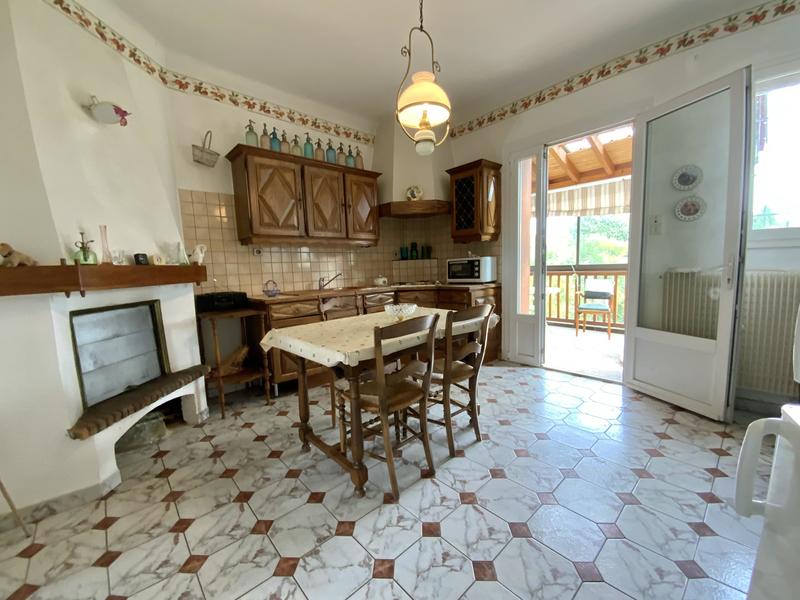 Maison - 127 m² - 6 pièces