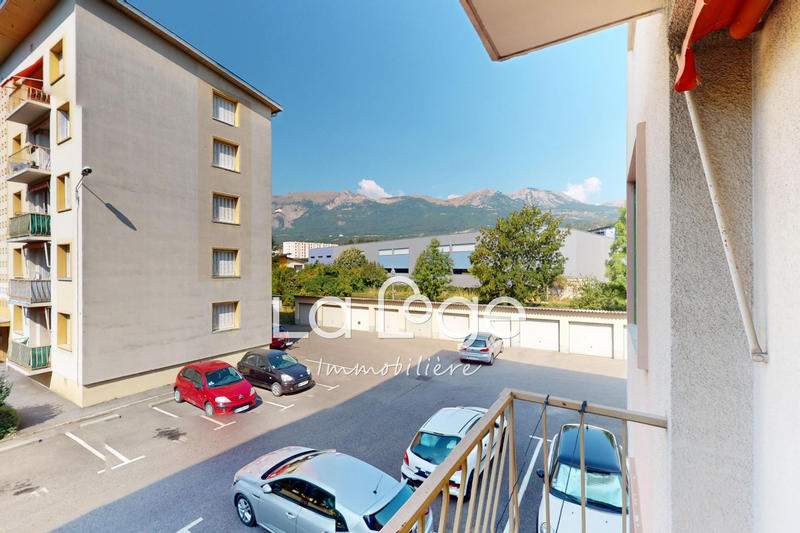 Appartement - 67 m² - 4 pièces