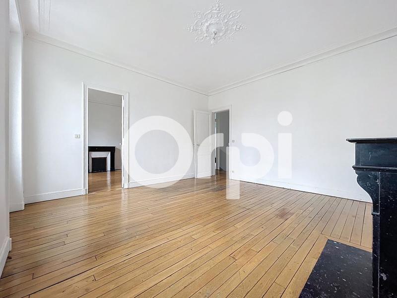 Maison - 133 m² - 6 pièces