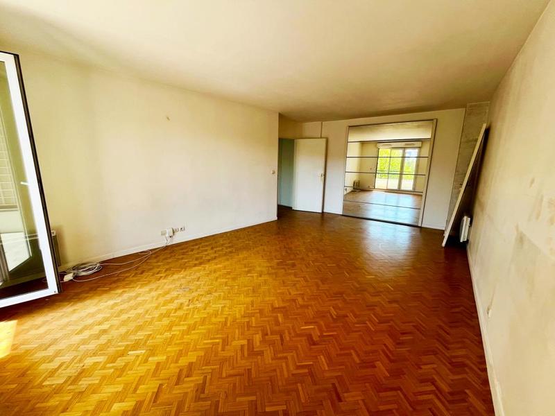 Appartement - 101 m² - 5 pièces