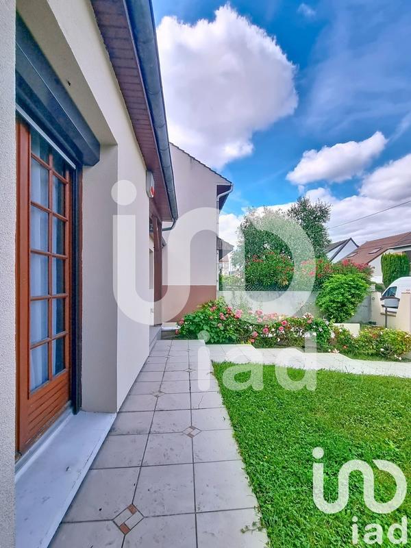 Maison - 105 m² - 6 pièces