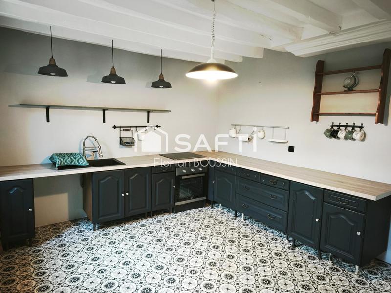 Maison - 144 m² - 9 pièces