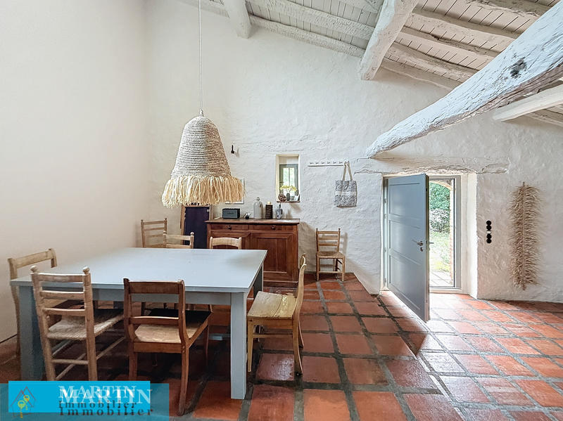 Mas - 104 m² - 4 pièces