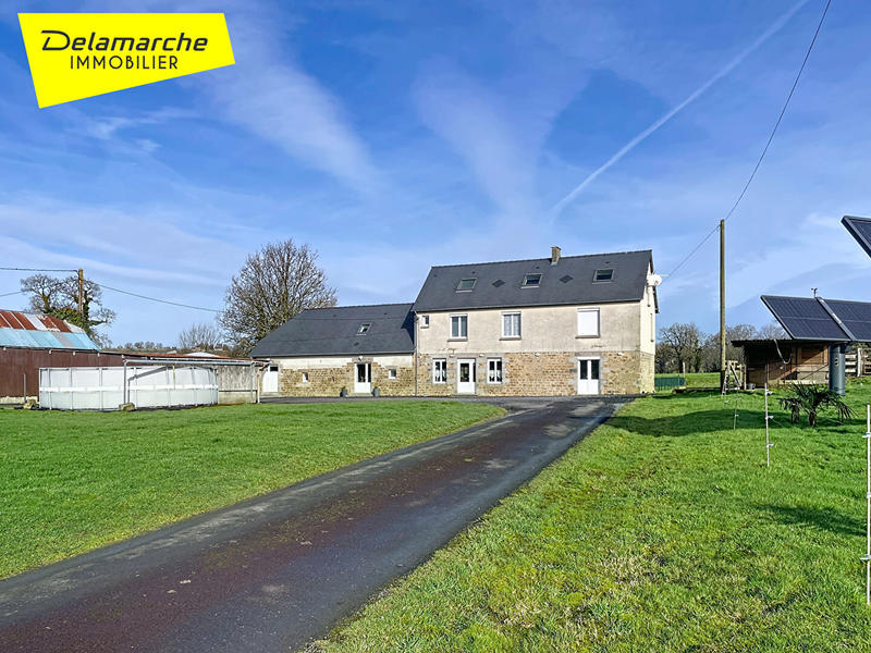 Maison - 235 m² - 8 pièces