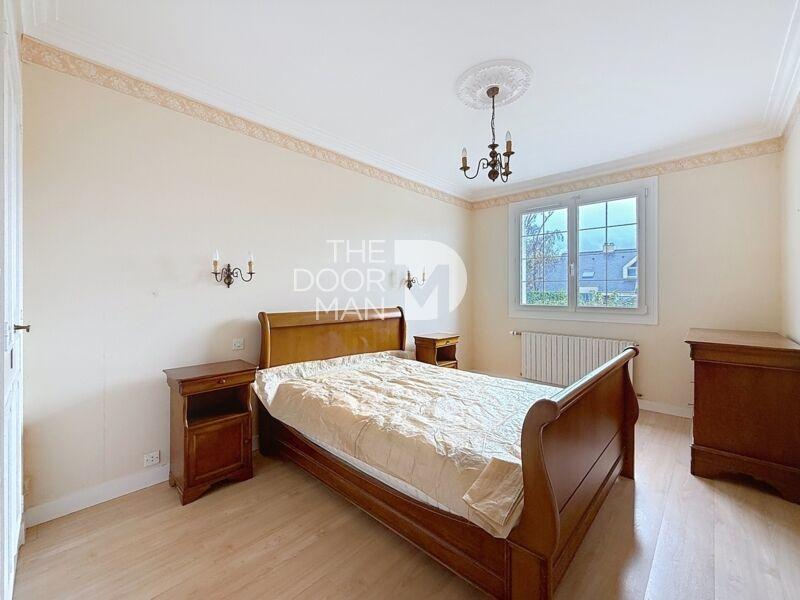 Maison - 97 m² - 5 pièces