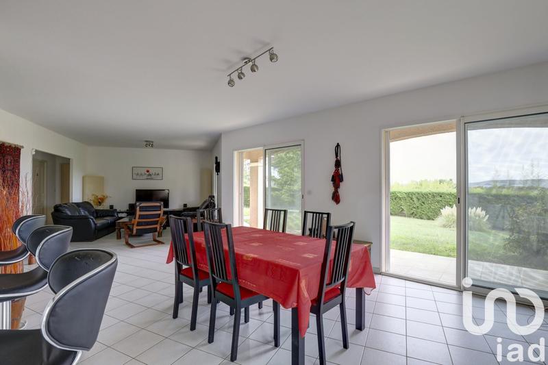 Maison - 196 m² - 6 pièces