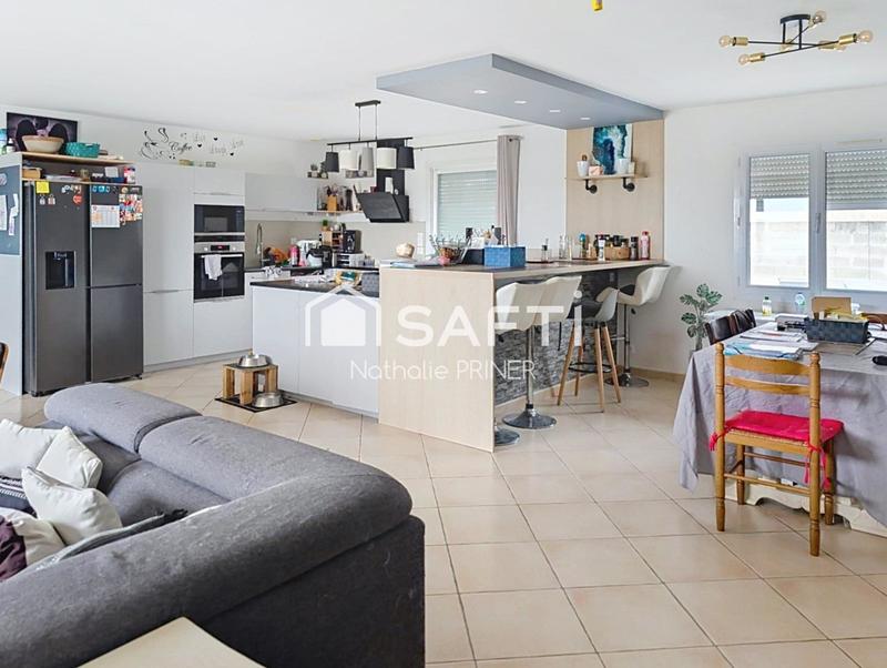 Maison - 205 m² - 7 pièces