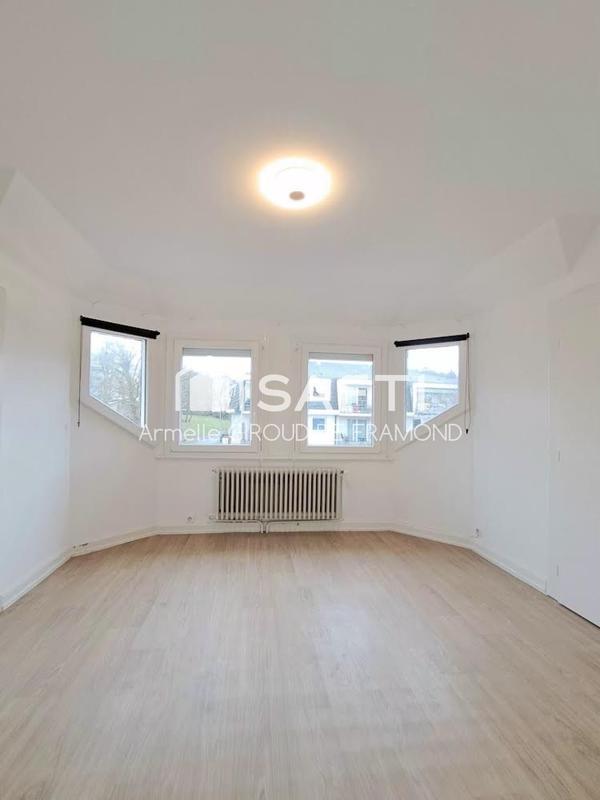 Maison - 194 m² - 8 pièces