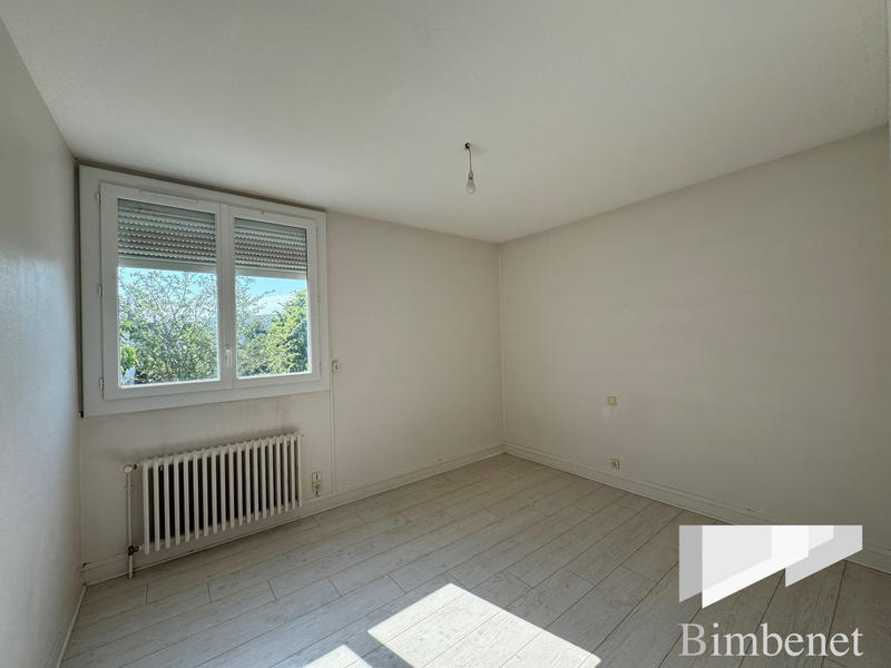 Maison - 93 m² - 4 pièces