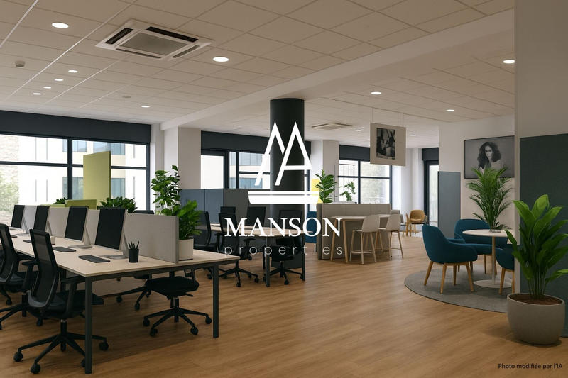 Local commercial - 226 m² - 6 pièces