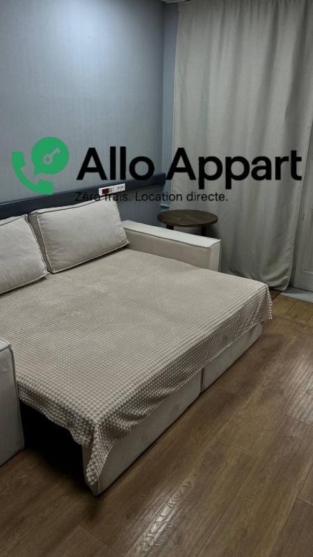 Studio - 14 m² - 1 pièce