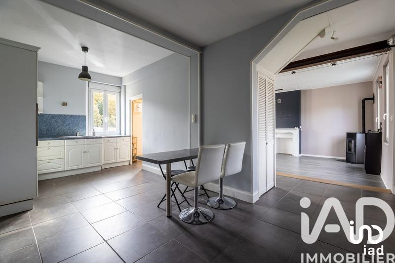 Maison - 180 m² - 13 pièces
