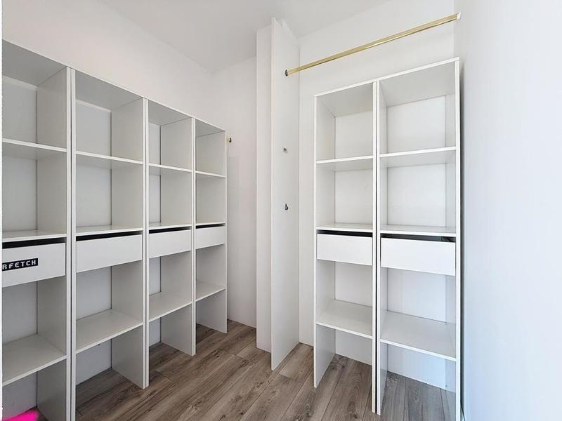 Villa - 200 m² - 5 pièces