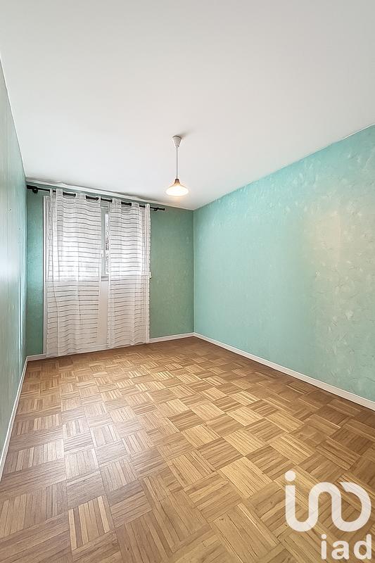 Appartement - 90 m² - 6 pièces