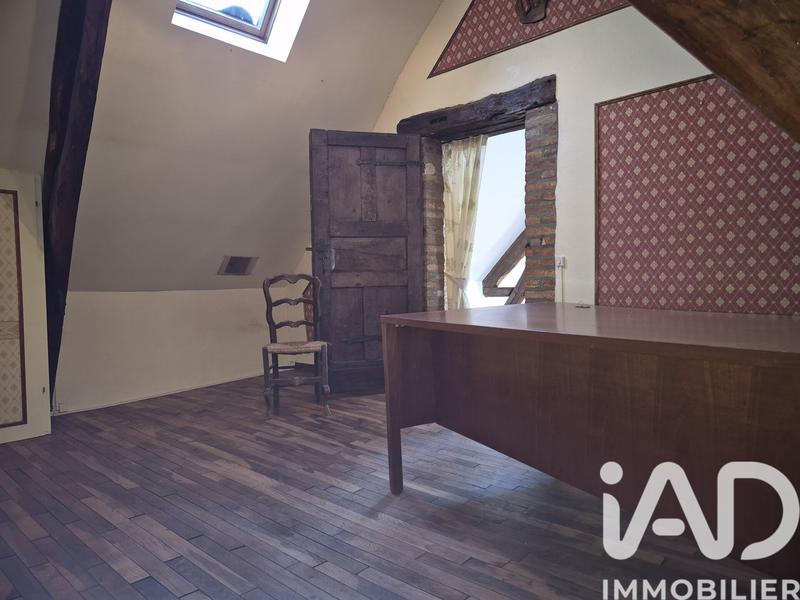 Maison - 239 m² - 7 pièces