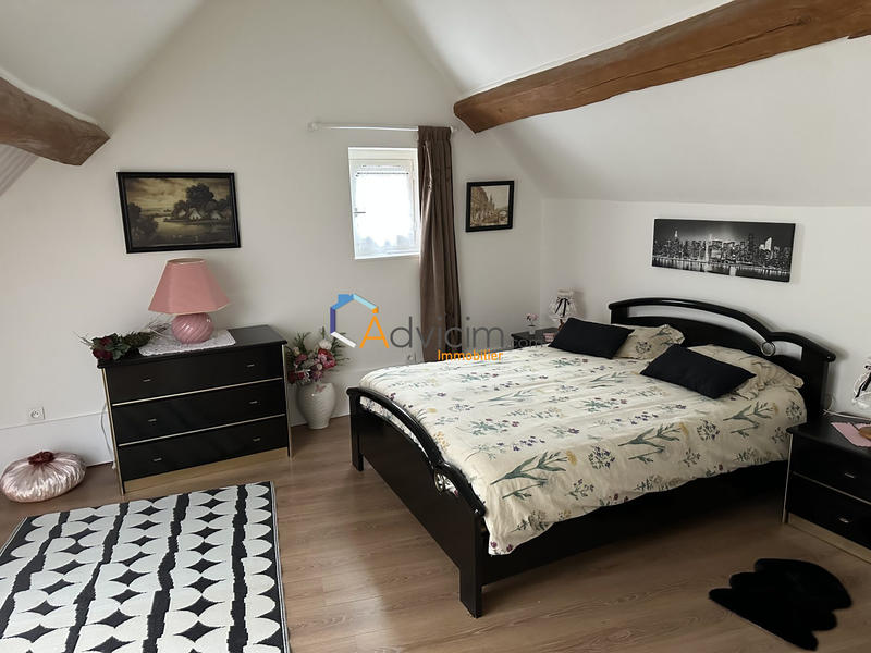 Maison - 198 m² - 5 pièces