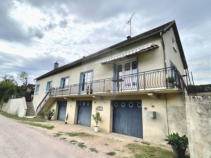 Maison - 183 m² - 7 pièces