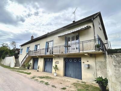 Maison - 183 m² - 7 pièces
