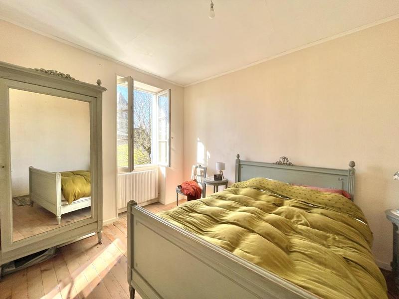 Maison de village - 116 m² - 10 pièces