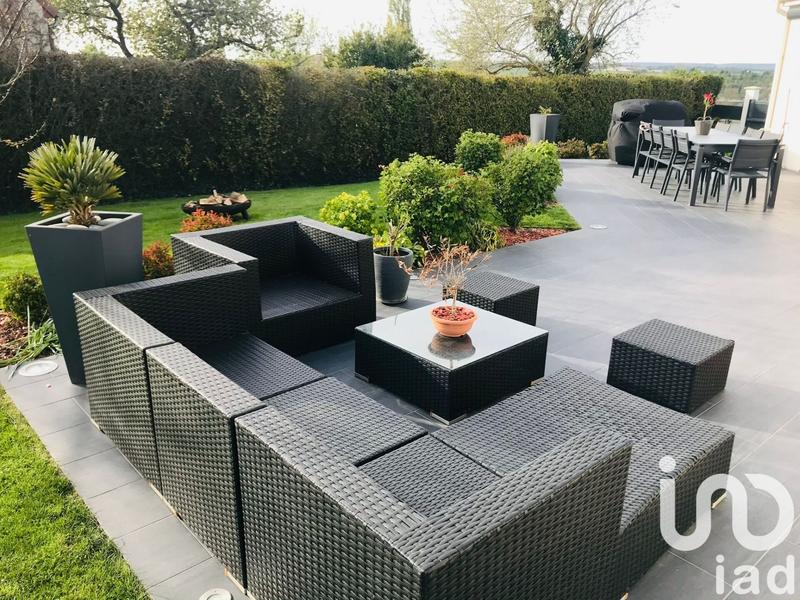 Maison - 120 m² - 5 pièces