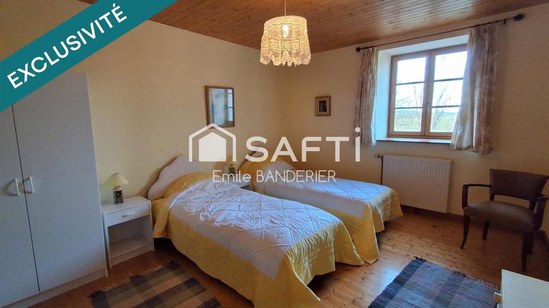 Maison - 234 m² - 6 pièces