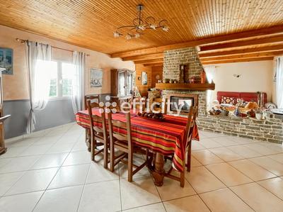 Maison - 120 m² - 5 pièces