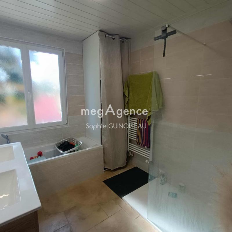 Maison - 120 m² - 6 pièces