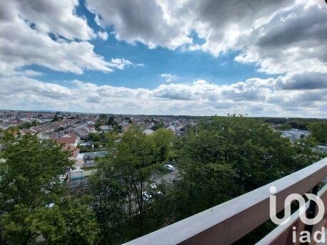 Appartement - 92 m² - 5 pièces