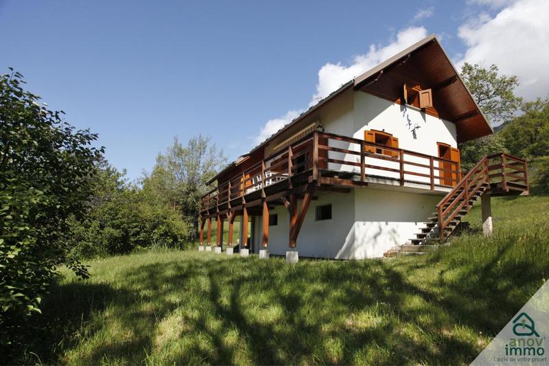 Châlet - 85 m² - 5 pièces