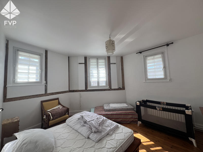 Maison - 165 m² - 5 pièces