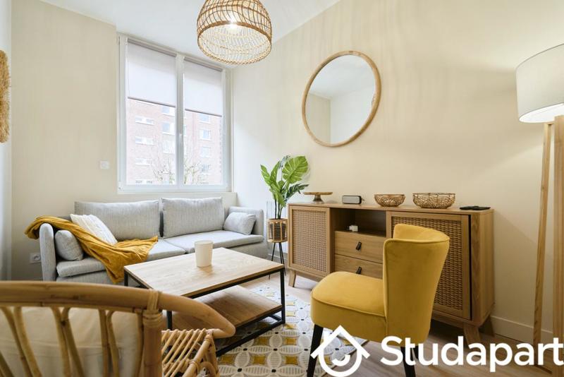 Chambre - 11 m² - 1 pièce