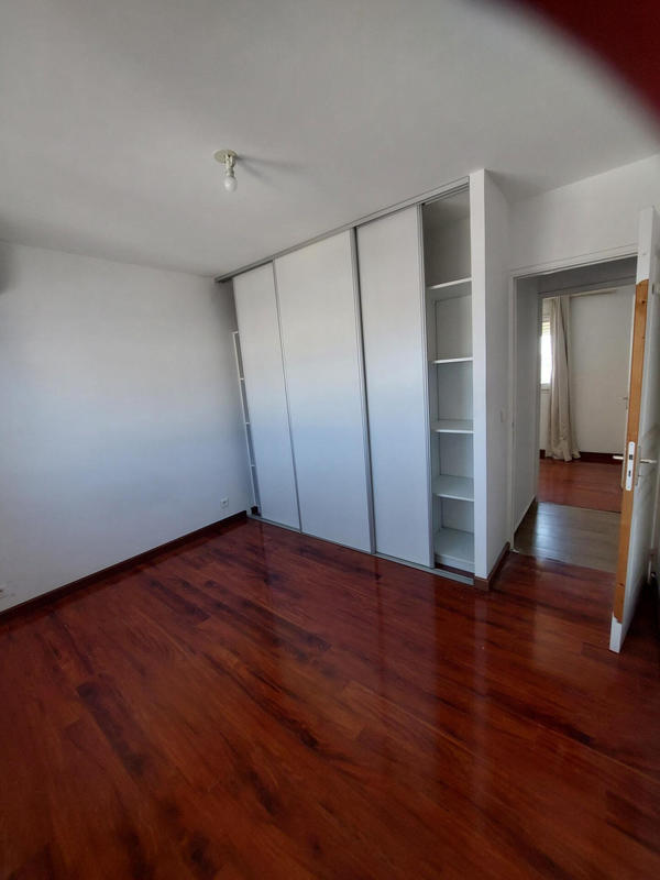 Appartement - 91 m² - 5 pièces