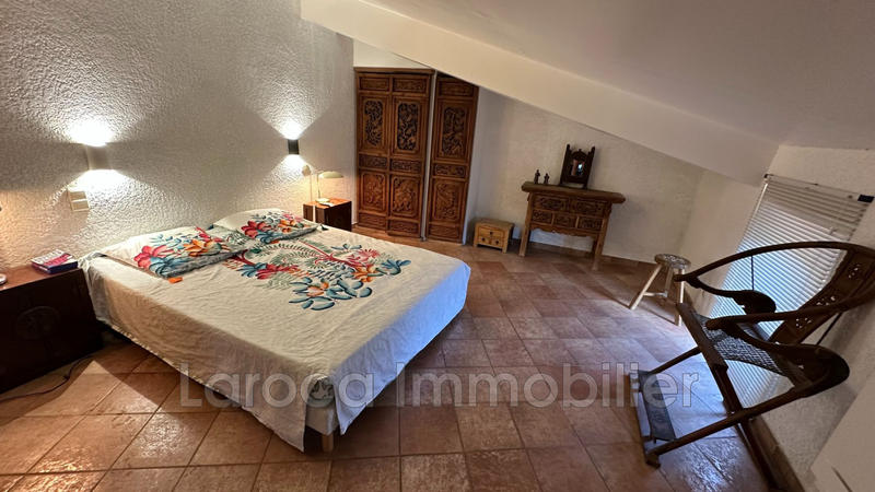 Mas - 295 m² - 11 pièces