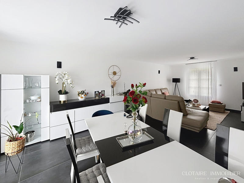 Maison - 155 m² - 7 pièces